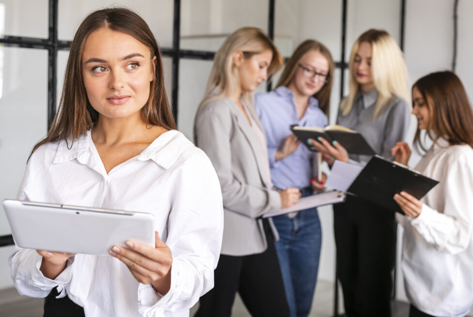 Ekipa ne potrebuje prijazne prijateljice. Potrebuje stabilno vodjo.